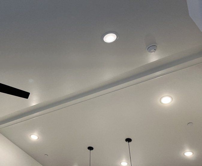 Drywall-wrapped ridge beam