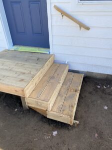 3' x 3' Deck with stairs