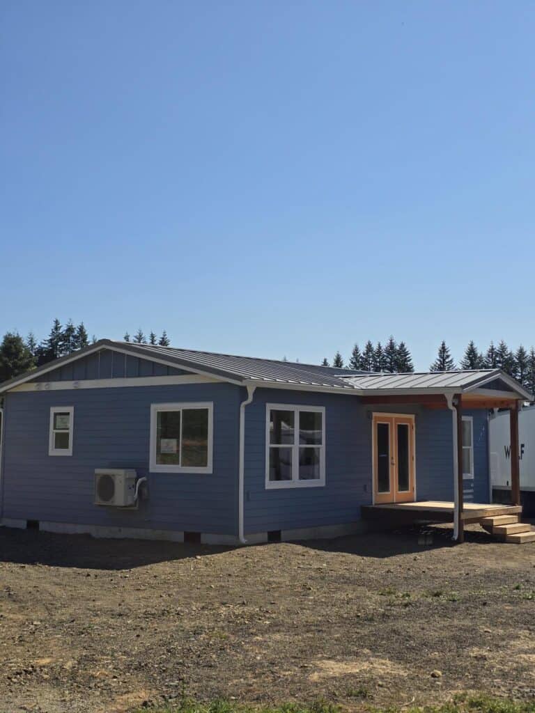 Cathlamet WA Model J 7-22-25 (3)