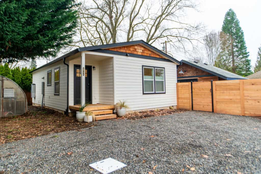 Black and white Wolf Model J home