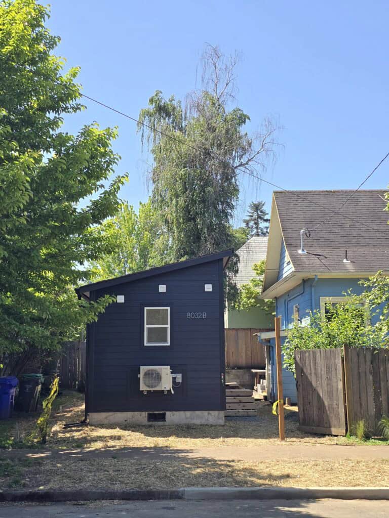 Wolf Model B home in Portland from street.