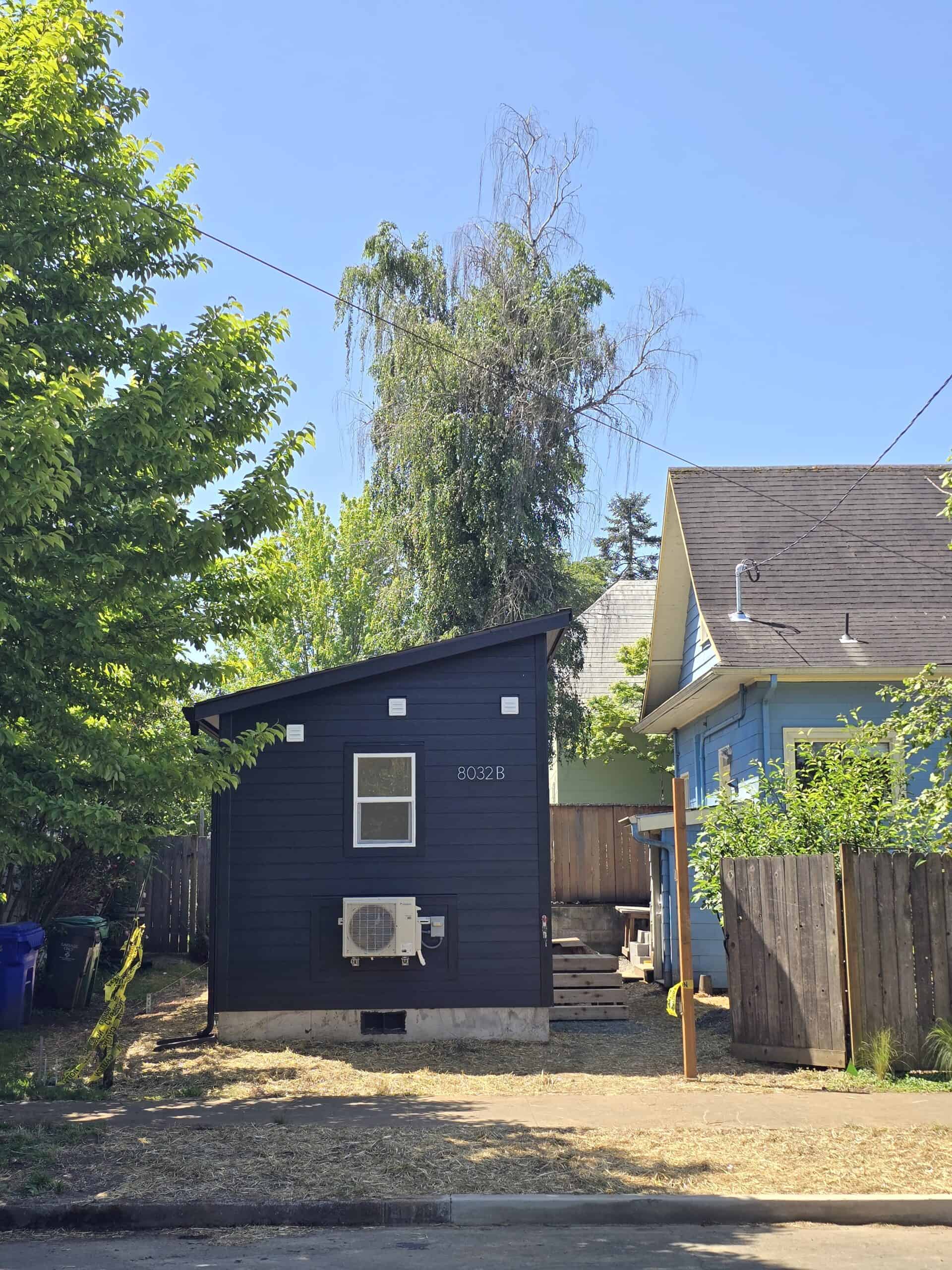 Wolf Model B home in Portland from street.