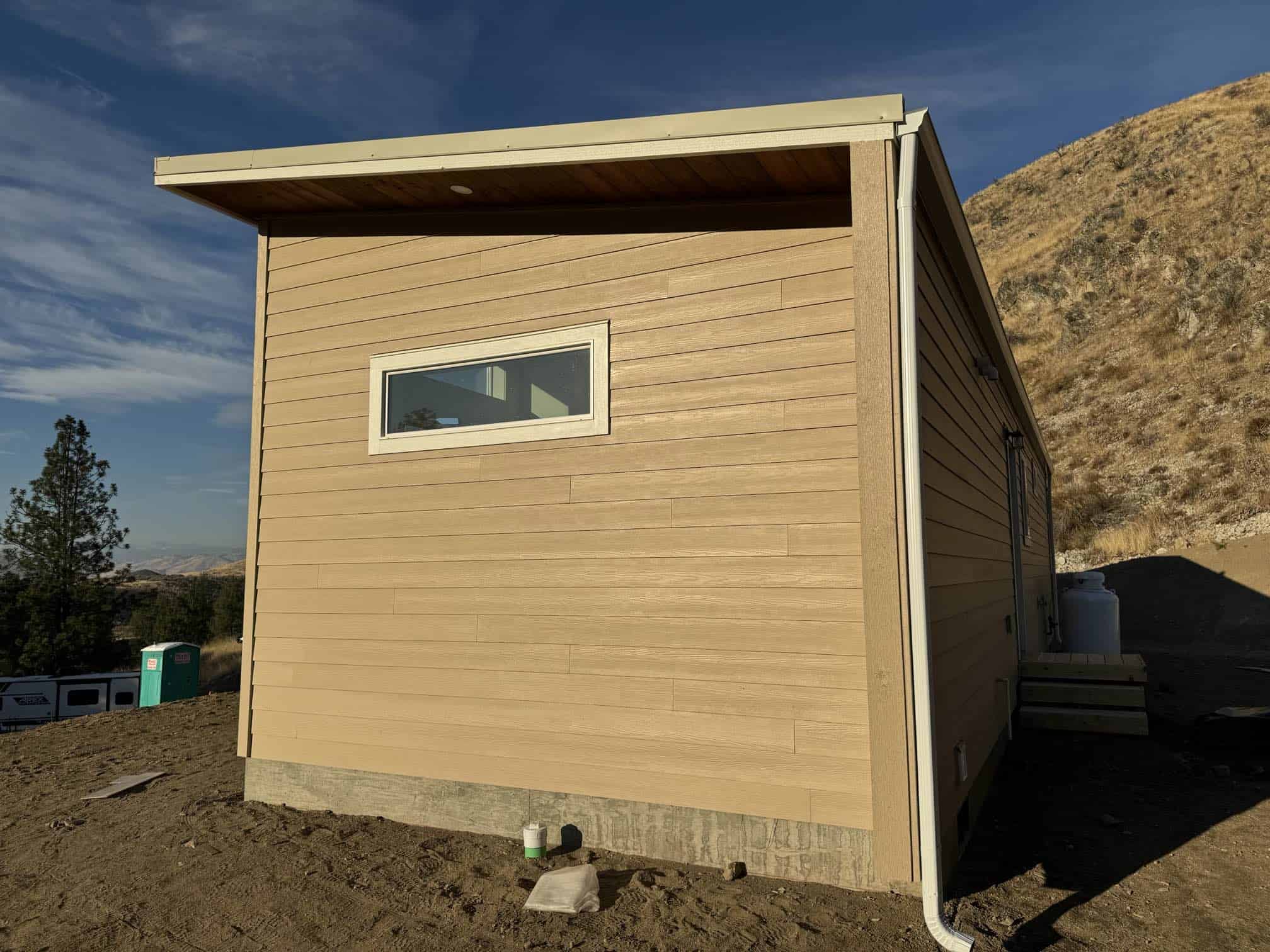 Tan Wolf Model E cabin.