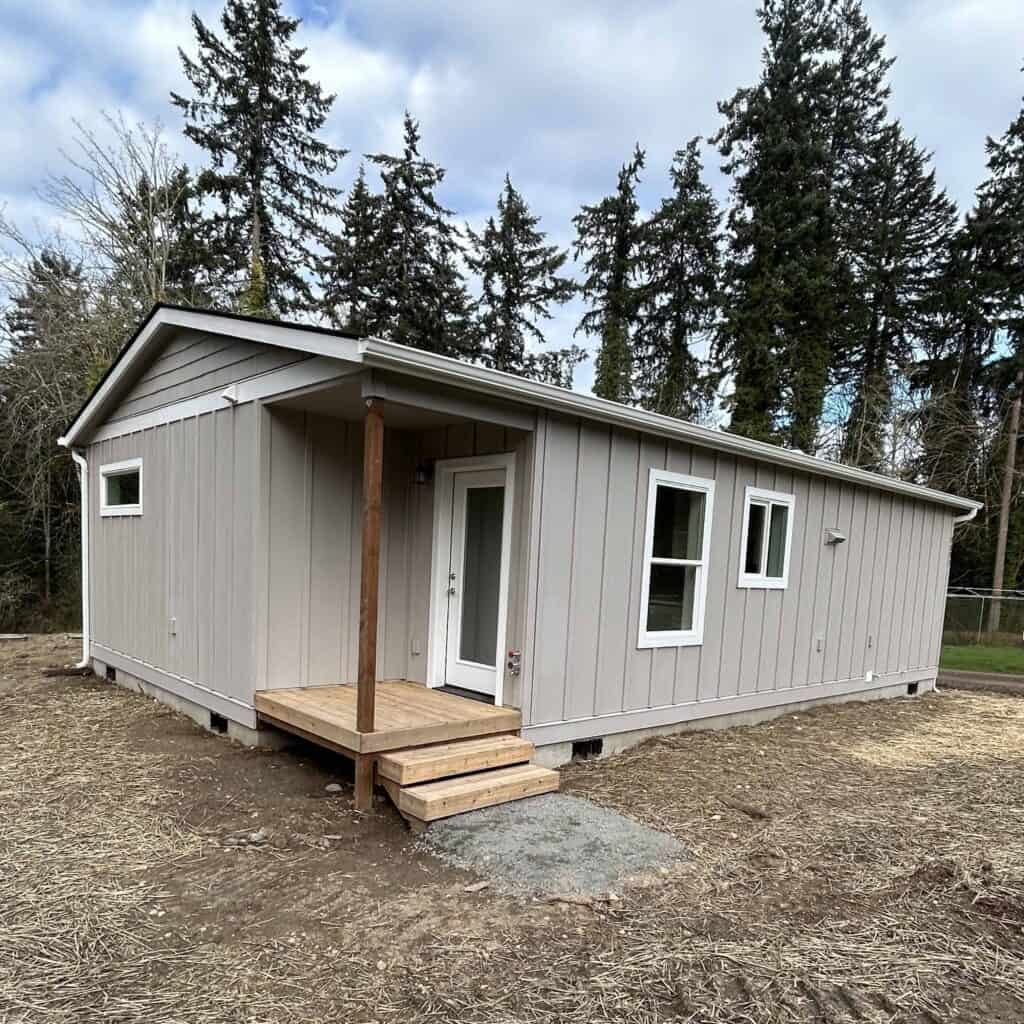 Gray and white Wolf Model J modular home in Bainbridge Island WA