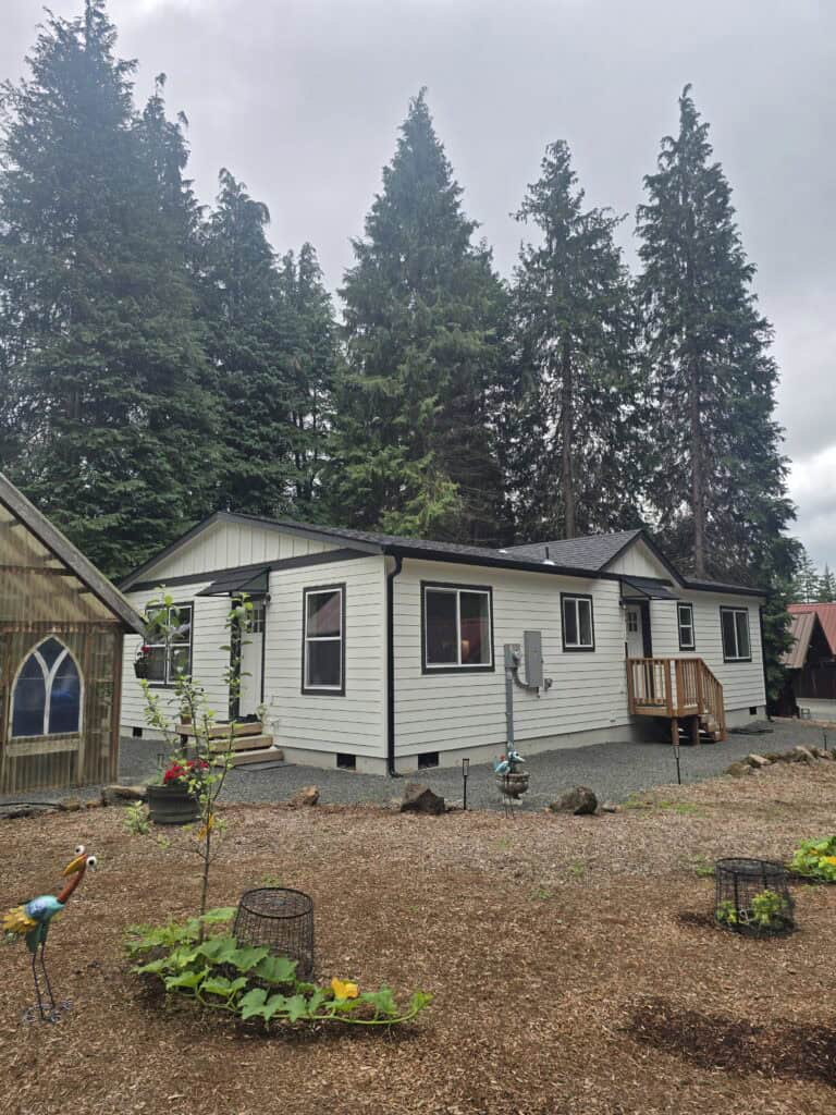White and black Wolf Model I modular home in Battle Ground WA